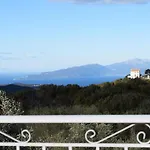 Semesterbostad Odysseus Traditional House *