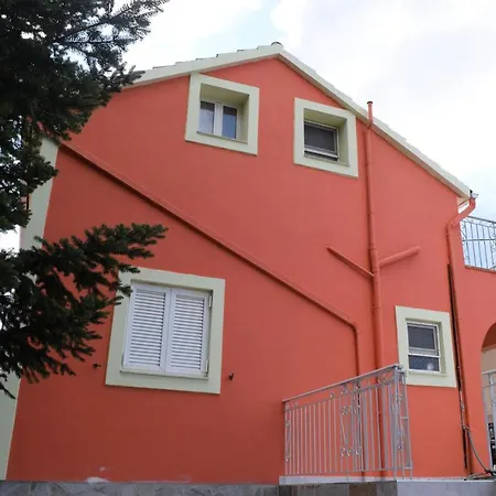 Odysseus Traditional House Ferienhaus