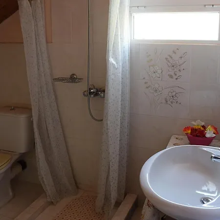 Odysseus Traditional House Ferienhaus Karia (Kefalonia)