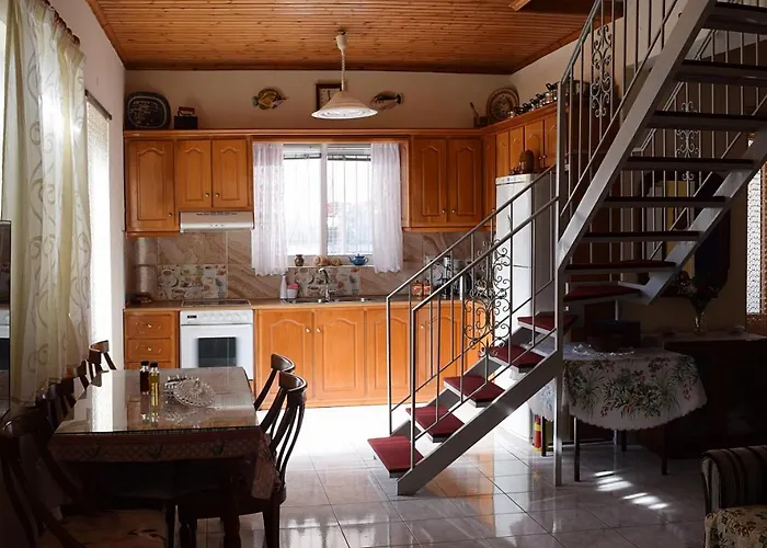 Odysseus Traditional House *