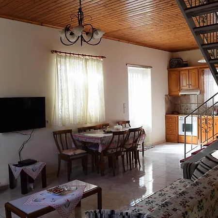 Odysseus Traditional House * Karia (Kefalonia)